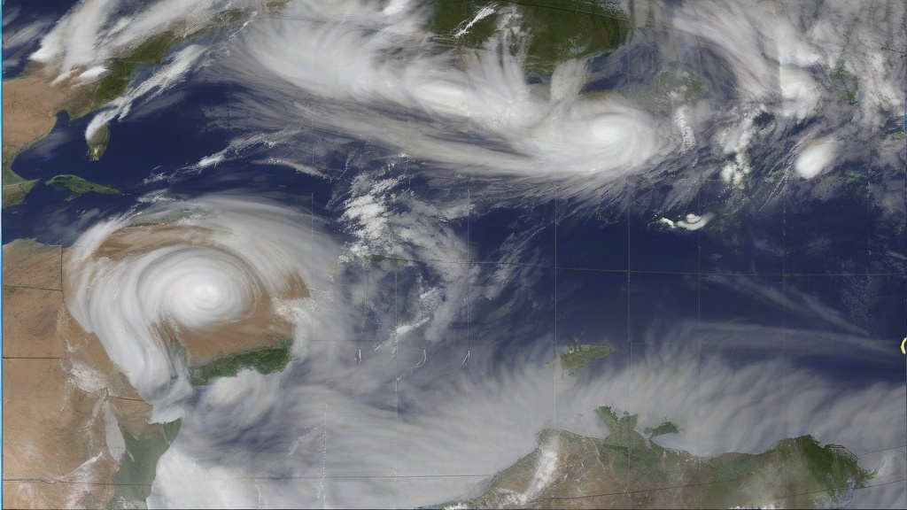 当雨天不再温柔：气象卫星如何解码气候变化下的雷暴密码