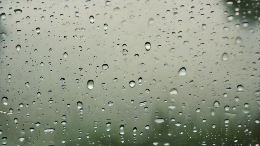 雨天遇寒潮：解码气象观测中的冷暖交响曲