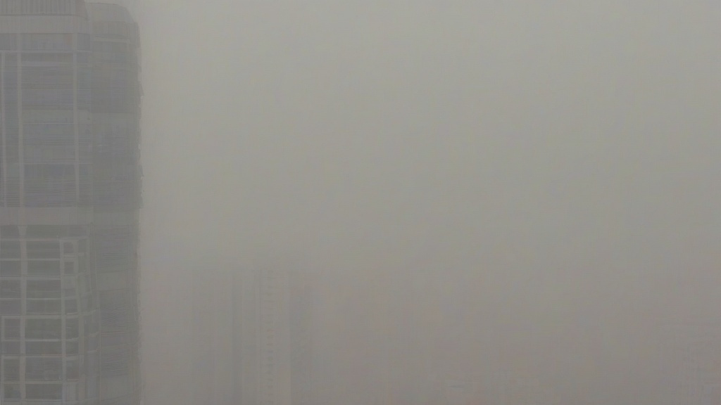 雾霾与晴天的博弈：如何科学应对天气变化？